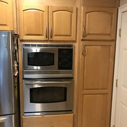 Double Oven And Microwave 