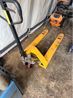 Pallet jack