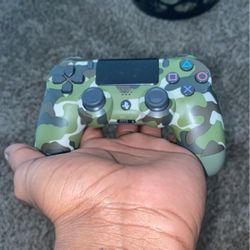 PS4 Controller 