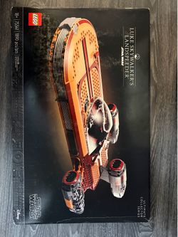 STARWARS LEGO Luke Skywalker’s Landspeeder 1890 Pieces - Brand New!