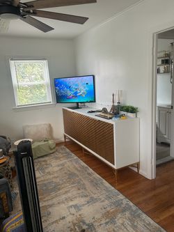 Cabinet - $500 (Queens Village)