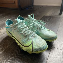 Nike Mercirual vapor elite size 10M