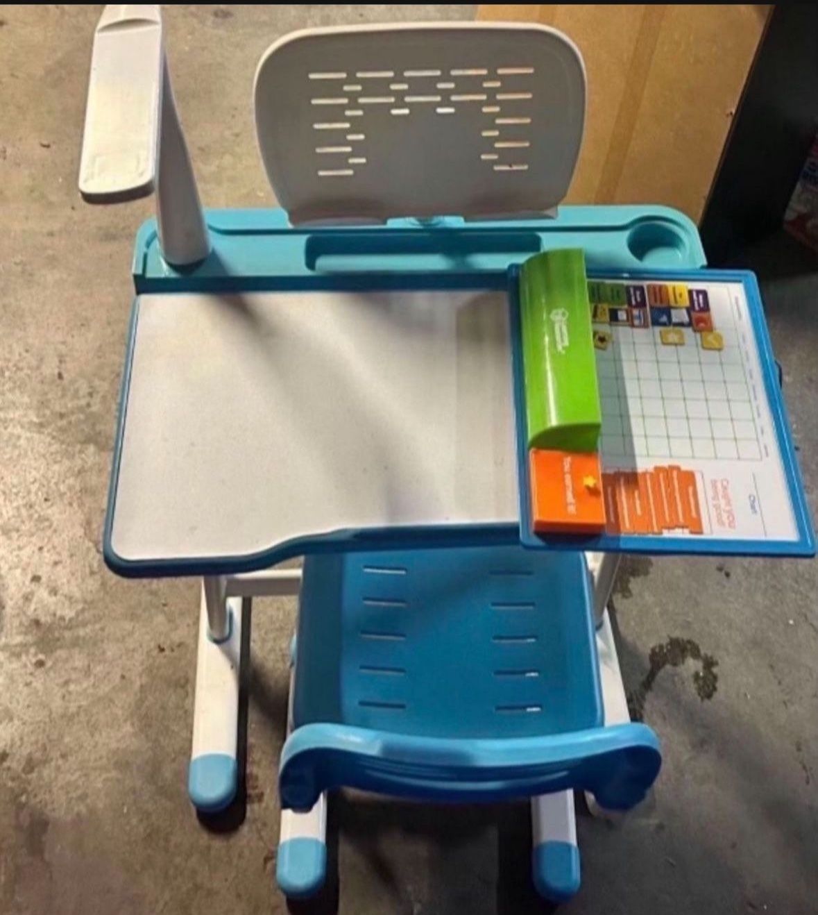 Kids Study Desk