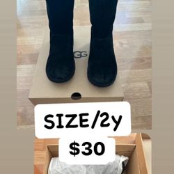 Girls Ugg Boots ( Size 2y)