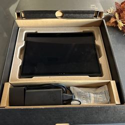 1 Never Been Used Tablet That Doubles As A Laptop: Dell Latitude 7350 i7/ 32GB/ 512GB- Brand New