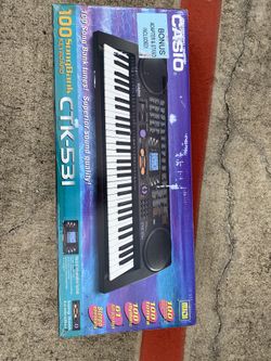 Casio keyboard ctk-531 includes keyboard stand and box