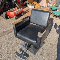 Barber chair