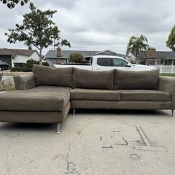 2 Pc Sectional Couch DELIVERY AVAILABLE 