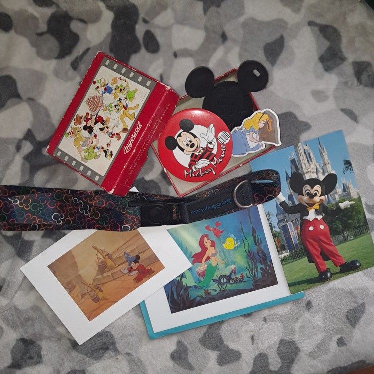 VINTAGE DISNEY LOT