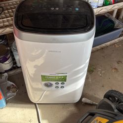 AC  12,000 BTU