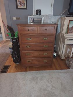 Dresser ,Heavy