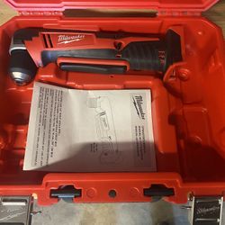 Milwaukee 18v Offset Screw Gun