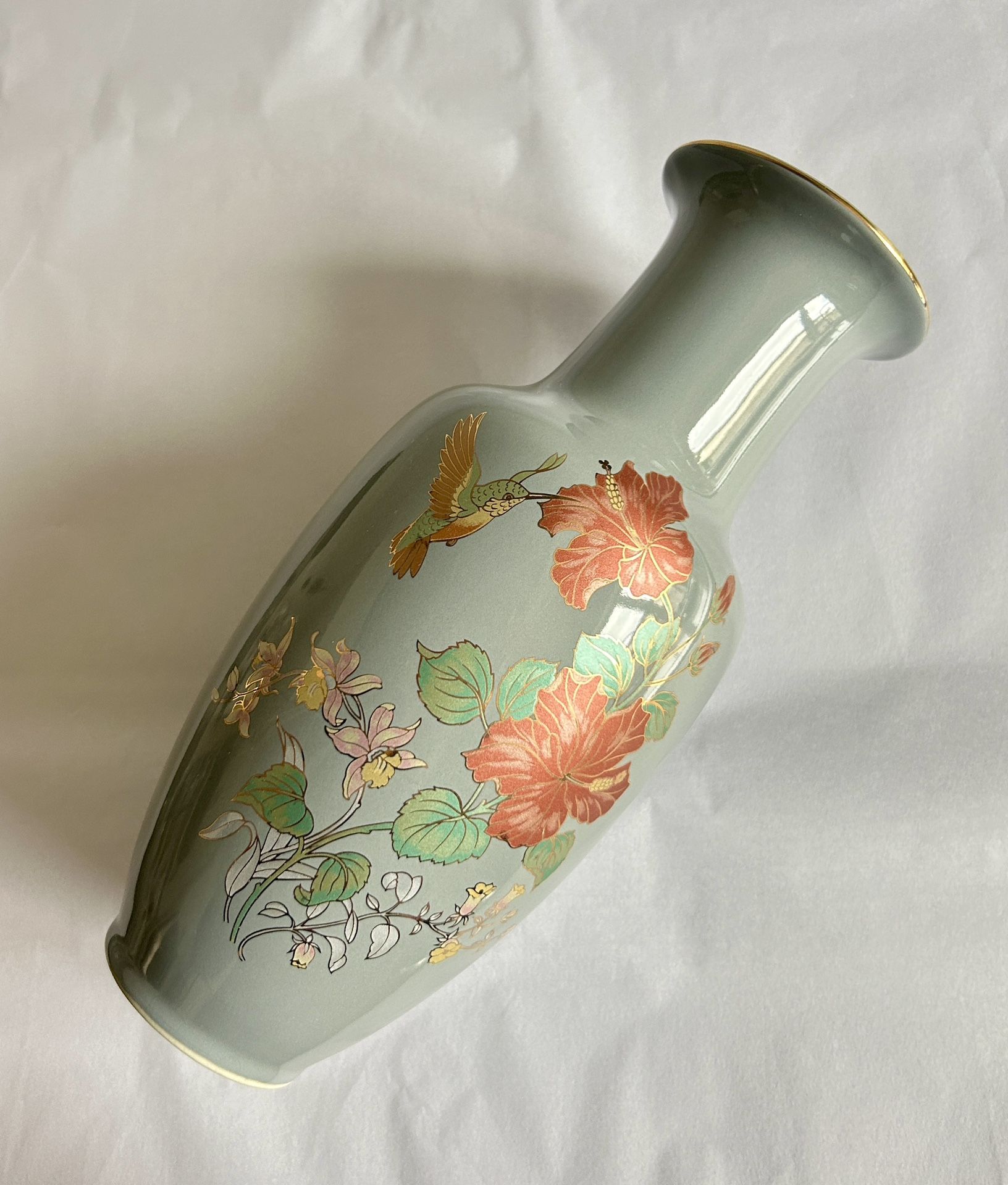 Vintage Japanese Porcelain Hummingbird And Flower Vase