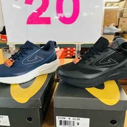 Beautiful Man Tennis Shoes $20