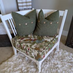 Cool Vintage Corner Chair 