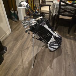 COMPLETE GOLF SET WITH STAND BAG (11 CLUBS SET)
