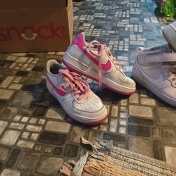 4.5 Low Top 5.5 Pink High Top 6.5 24k Dunks 