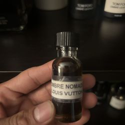 Ombré Nomade Louis Vuitton Style Oil 