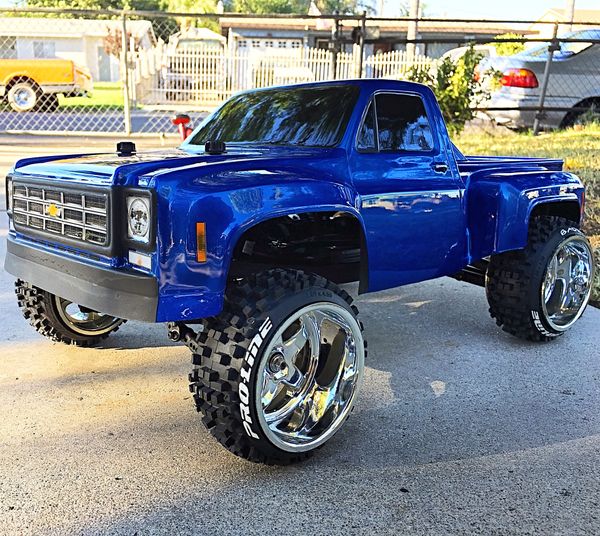 Rc traxxas slash 4x4 vxl-3s custom for Sale in Jurupa Valley, CA - OfferUp