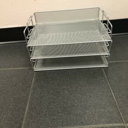  Letter Trays Mesh Silver

