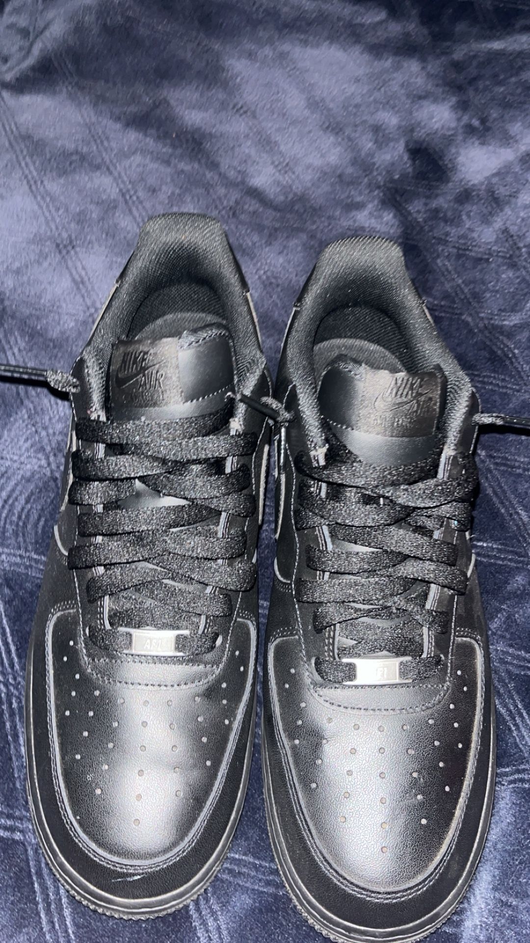 Black Air Force 1’s size(11.5)