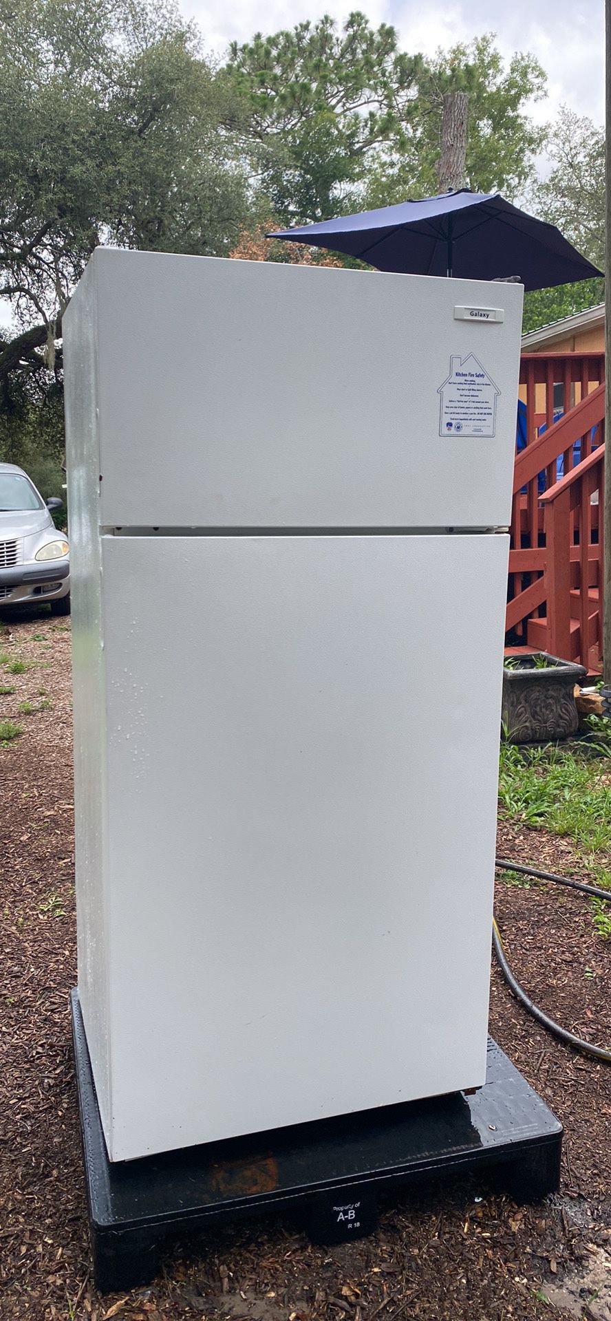 Galaxy Refrigerator Made By Sears Roebuck & Co. 