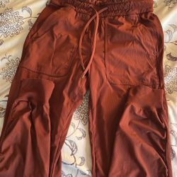 Lululemon Joggers Like New Size 4