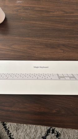 Apple Magic Keyboard with Numeric Keypad