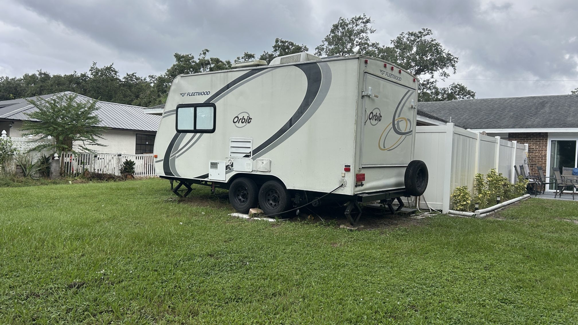 Camper