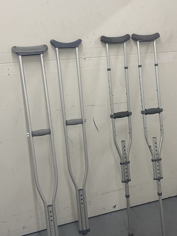Crutches for Sale in San Diego, CA OfferUp