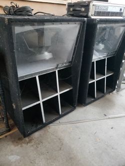 Bocinas BAJOS  de 18 Pulgadas