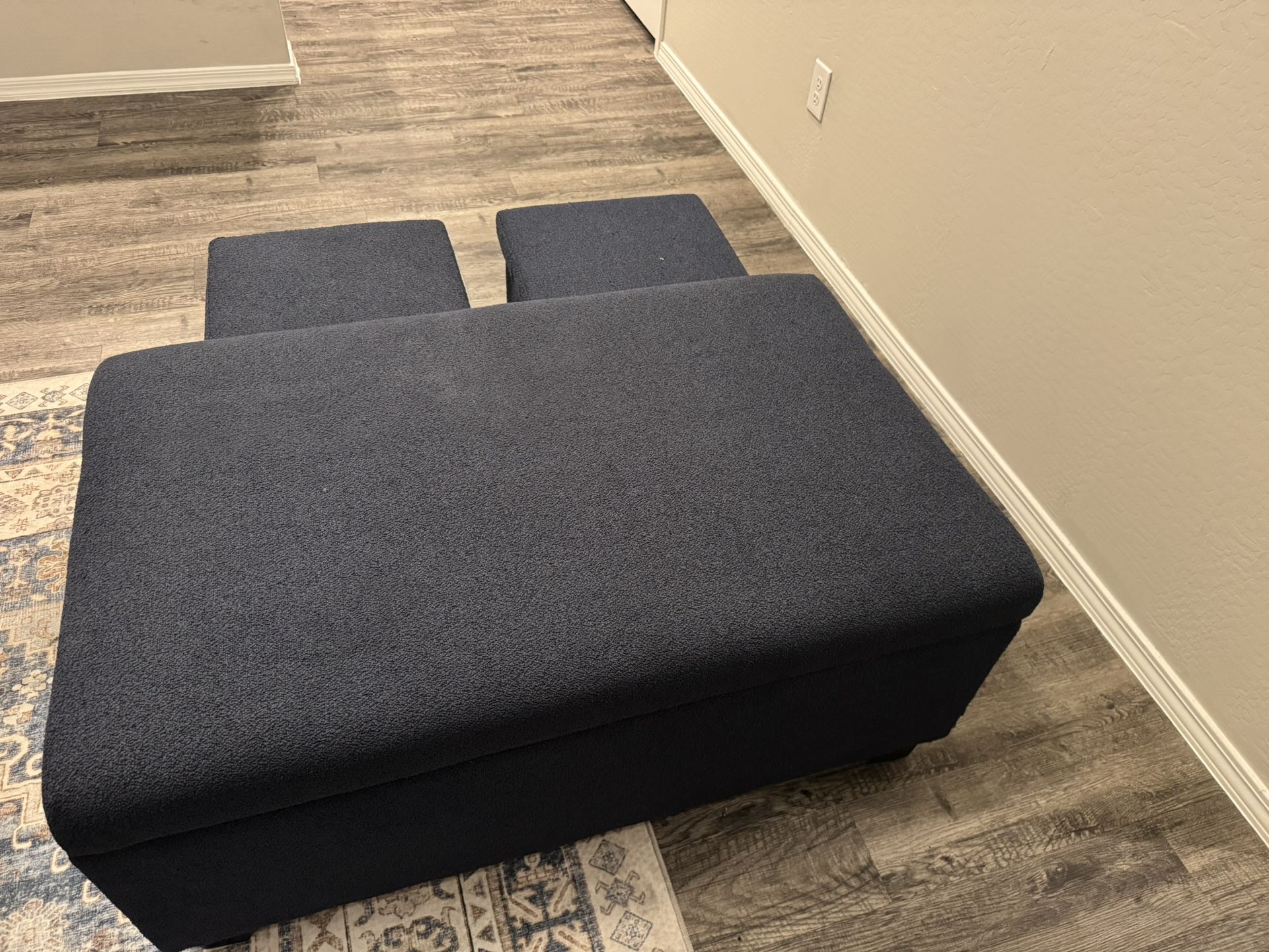 Coffee Table With Tray And Storage