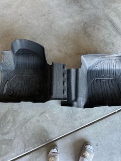 GMC Sierra front floor mats