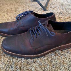 Cole Haan … Men’s 8.5