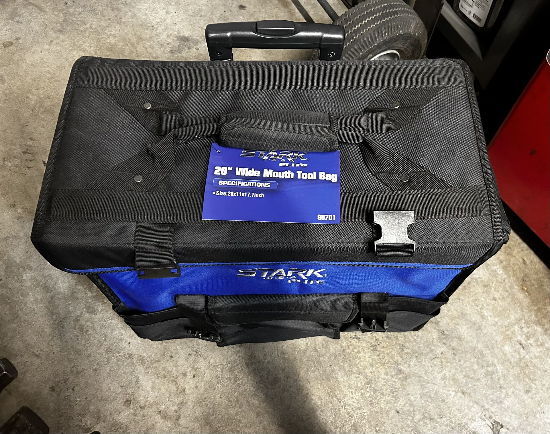 20" Wide Rolling Tool Bag