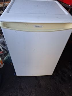 Refrigerator  DAMBY