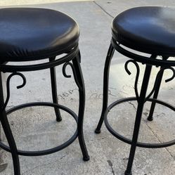 Bar stools 45 dollar each
