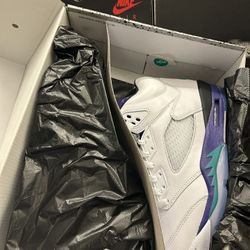 Air Jordan Retro 5 ‘Grape’
