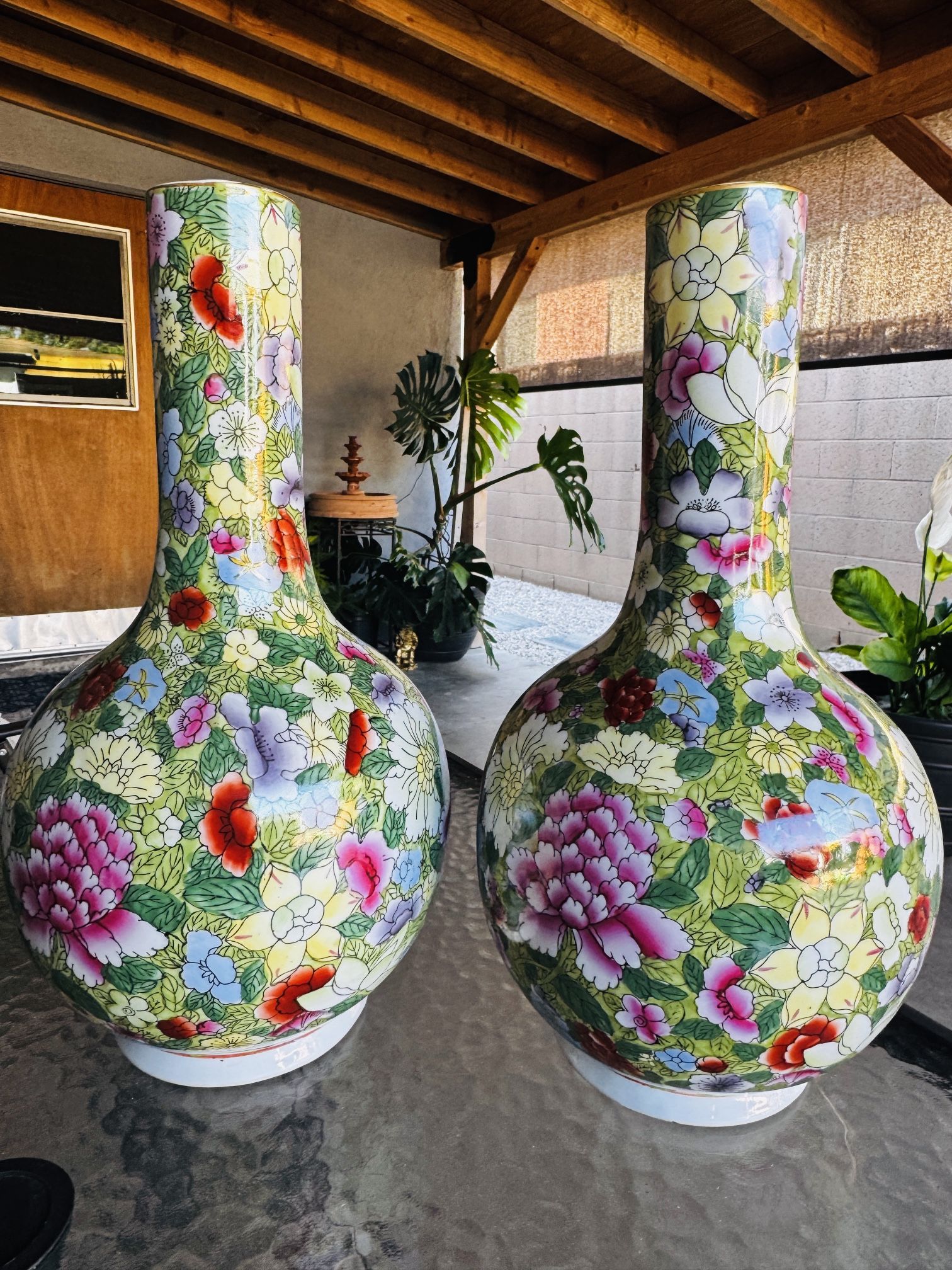 Chinese Porcelain Vase