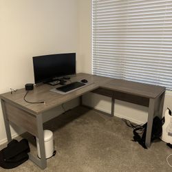 Desk 63” With Return 32”