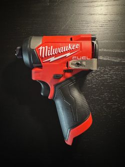Milwaukee M12 FUEL Brushless Impact Driver