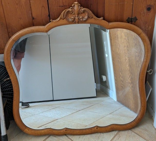 Wood Antique Hanging Mirror 