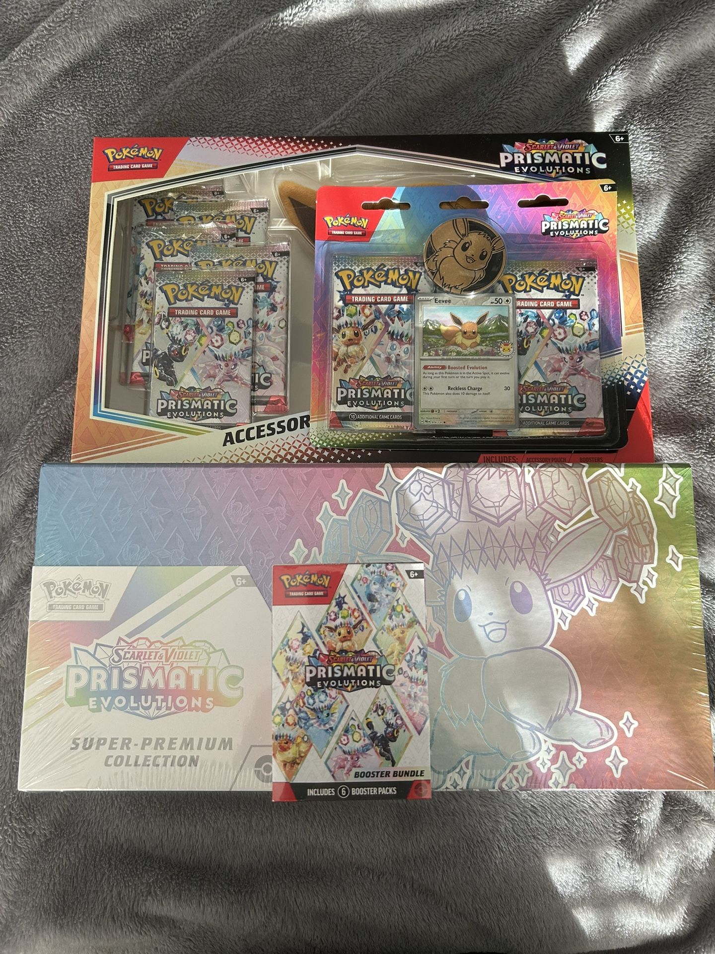 Pokemon Prismatic Evolutions Lot