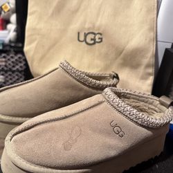 UGG  Tazz II Slipper