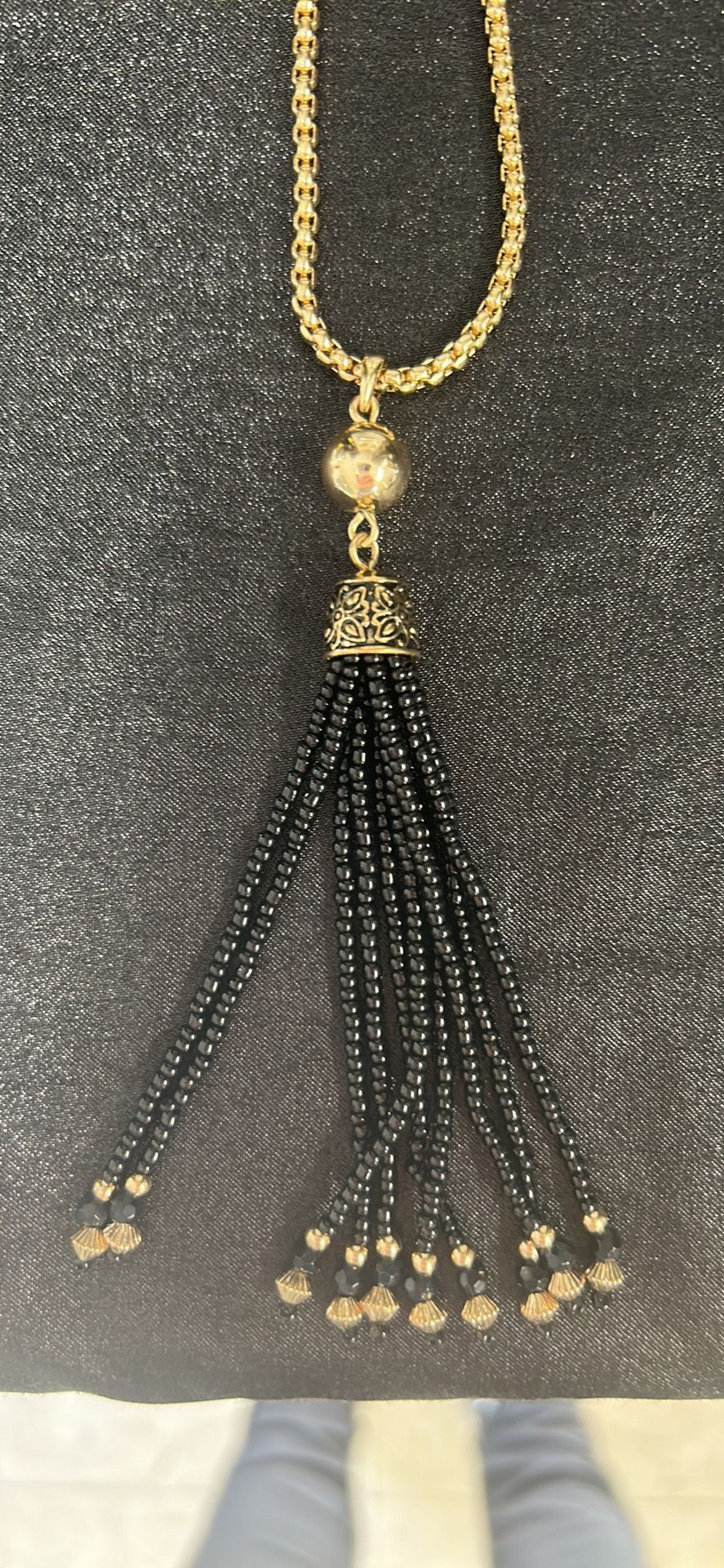 New Avon Beaded necklace