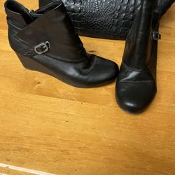 Black Wedge Heels Size 8.5