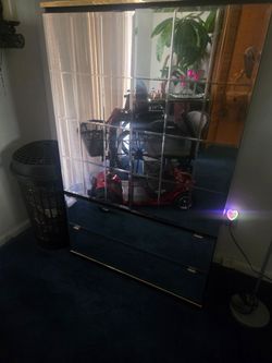 Bedroom Set 3 Mirrored Dressers, 2 large style, 1 smaller with swivel top, selling as set or individually