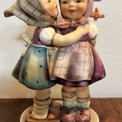 Goebel Hummel "Telling Her Secret" figurine, model number 196/0