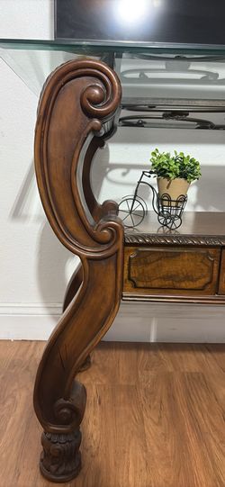 Console table