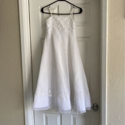 David’s Bridal Size 6 Flower Girl Dress